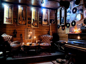 Pirola Music Ranch Guest House Romano Di Lombardia